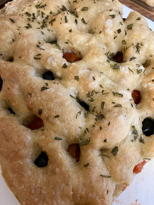 Breadmaking Workshop – Summer Tomato & Olive Focaccia